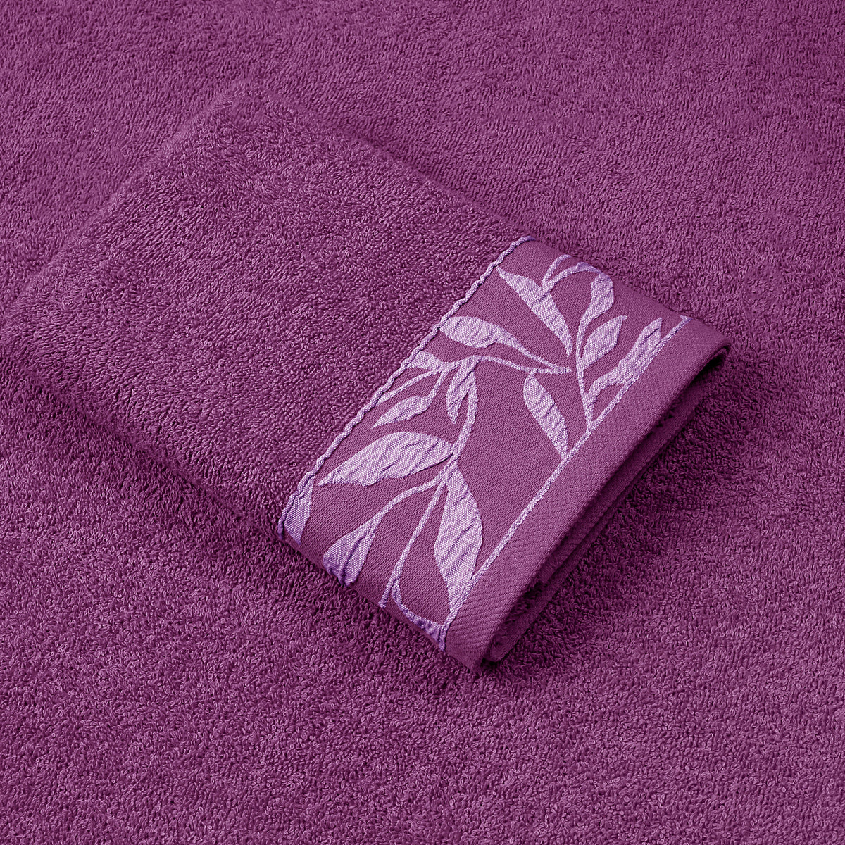 Combed Cotton Jacquard Towel - Plum