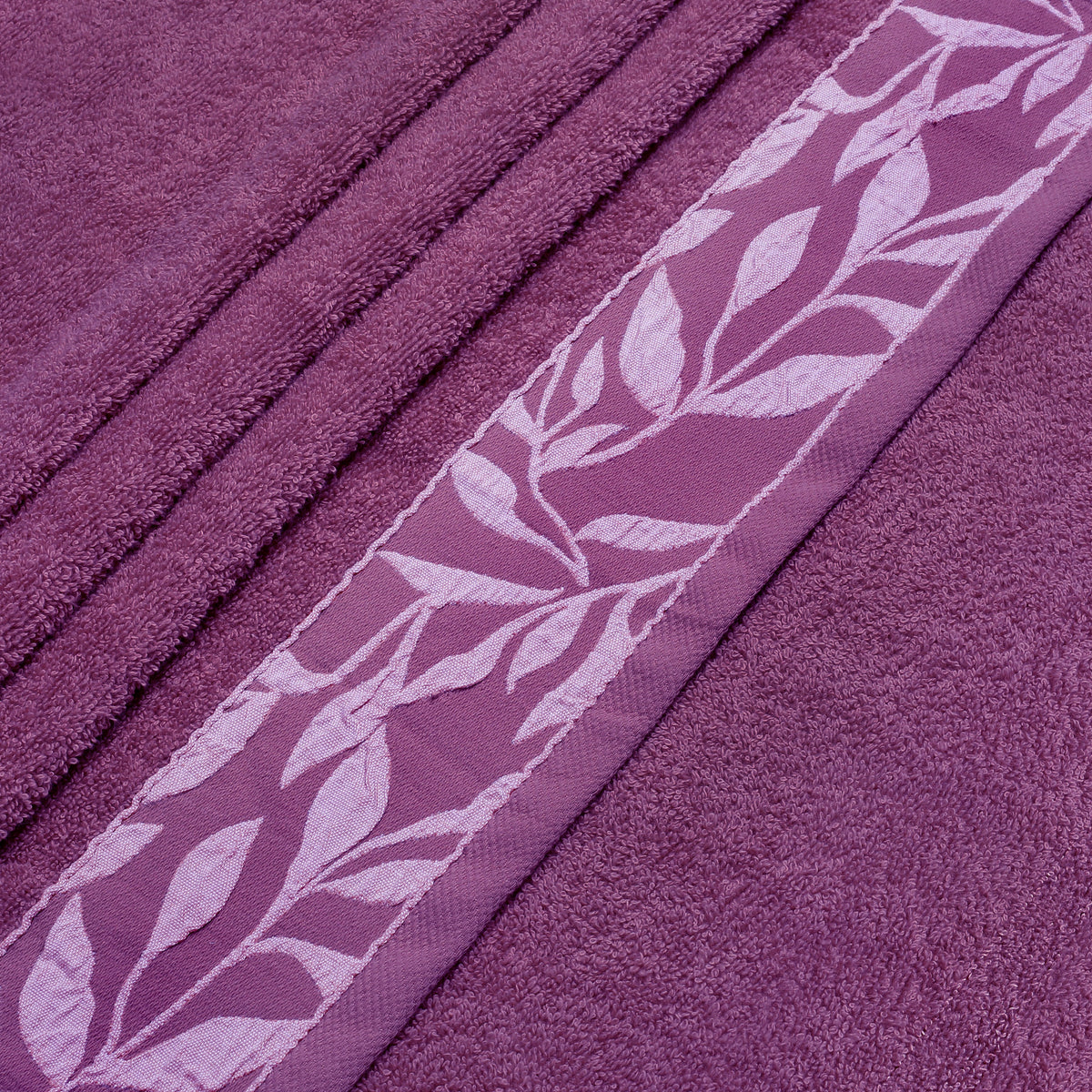 Combed Cotton Jacquard Towel - Plum